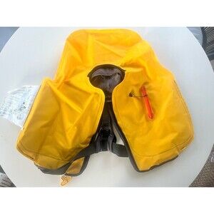 Bass Pro Shops 35 Auto Inflatable Adult Universal Life Vest  Jacket Yellow